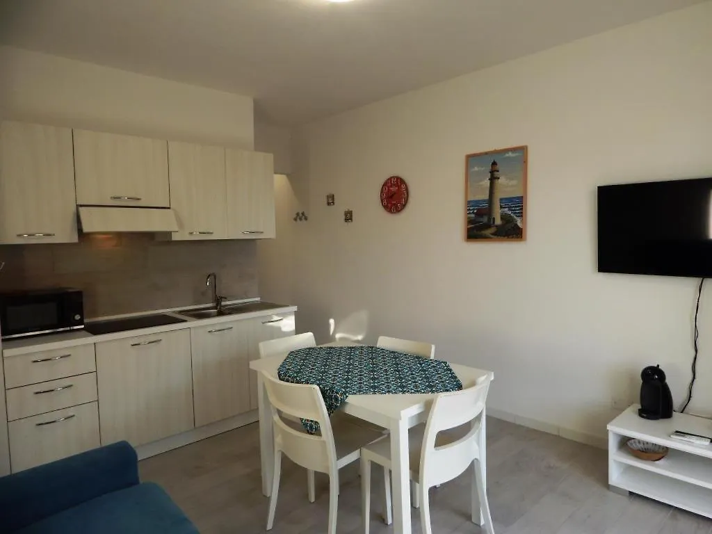 Affittasardegna - Appartamento Gemma Del Mare Castelsardo 0*,  Italy